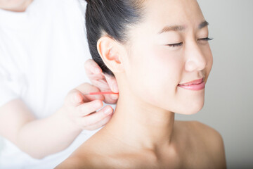 ⑦ 選ばれる理由（鍼灸）施術イメージ