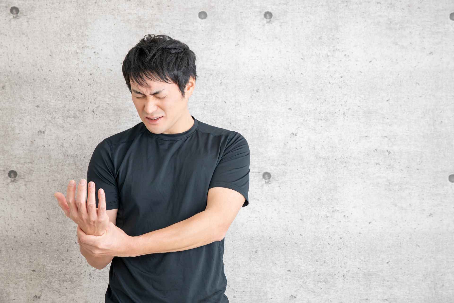 ④こんな不安（ばね指）イメージ