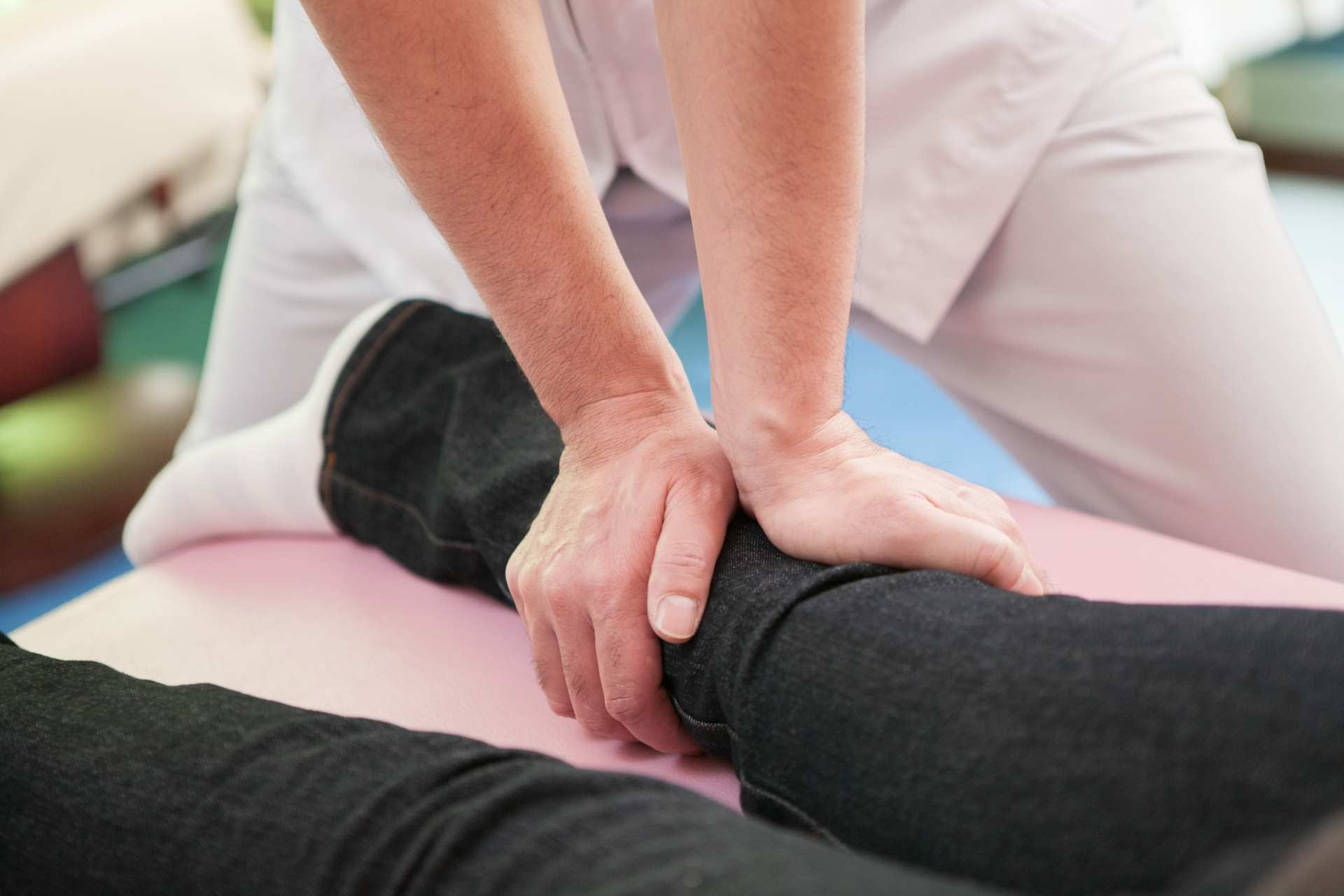 ⑦ 選ばれる理由（オスグッド）施術イメージ2