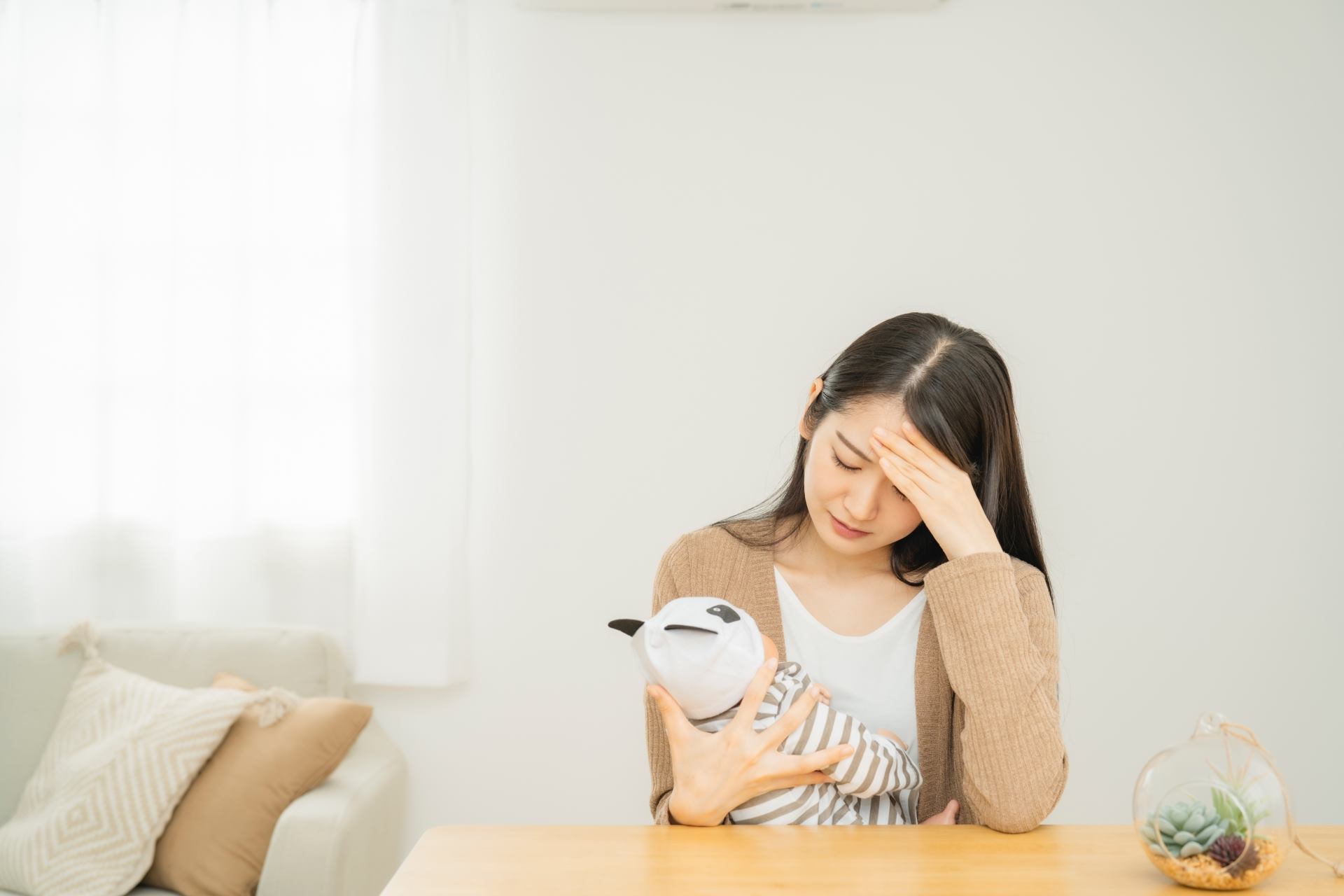 ④ こんな不安（産後の腰痛）イメージ