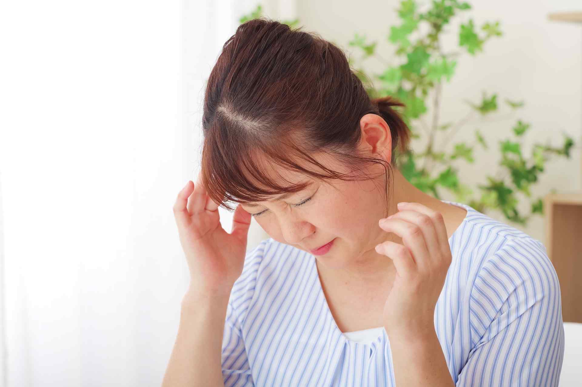 ⑦ 選ばれる理由（群発頭痛）施術イメージ