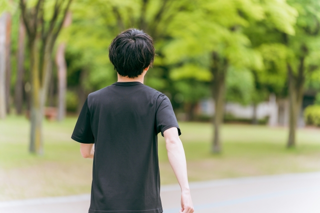 とにかく安静に!
運動は控える