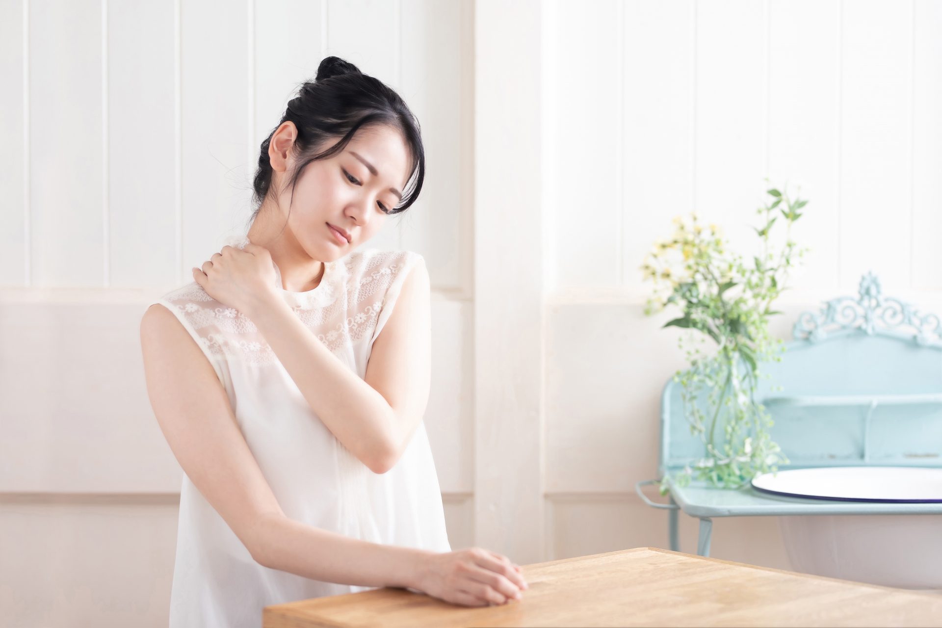 ④ こんな不安(首の痛み)イメージ